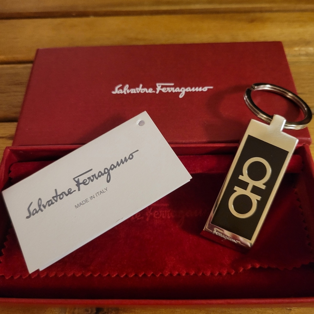 Salvatore Ferragamo Black and Silver Key Holder